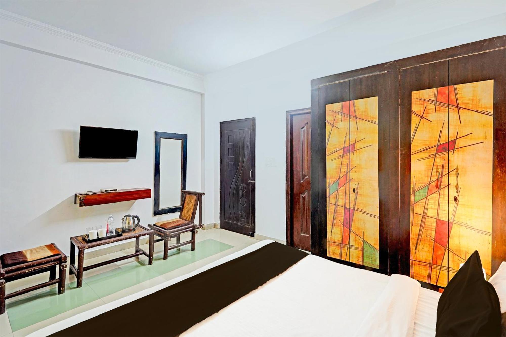 Super Hotel O Palm デヘラードゥーン エクステリア 写真